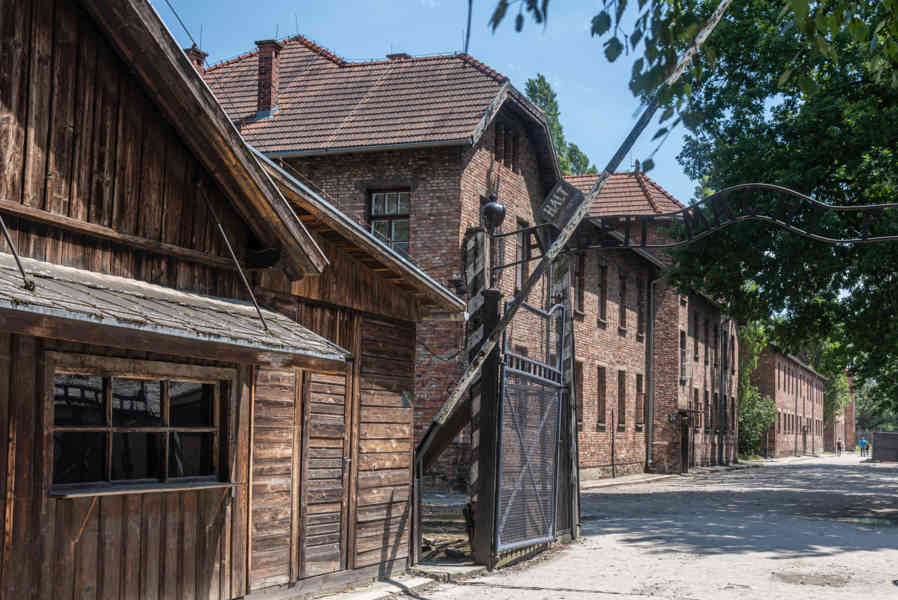 Polonia 002 - Auschwitz I.jpg